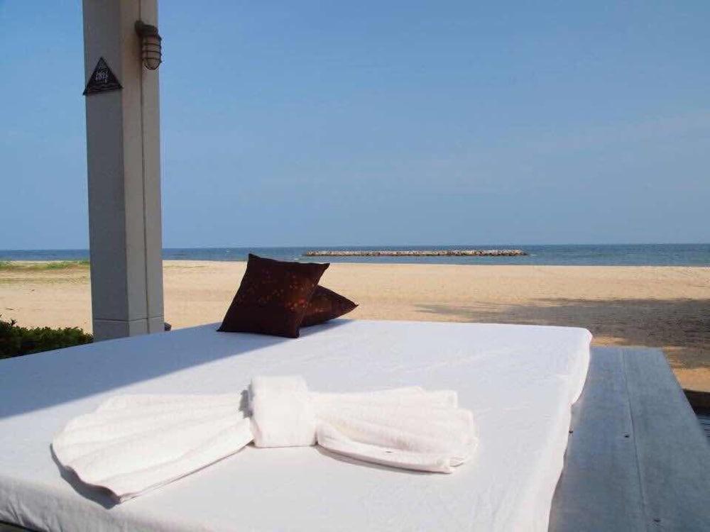 Chez Nous Boutique Resort Haad Chao Samran Dış mekan fotoğraf