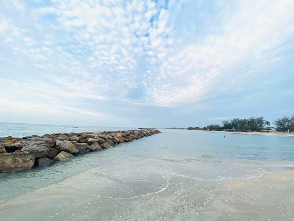 Chez Nous Boutique Resort Haad Chao Samran Dış mekan fotoğraf