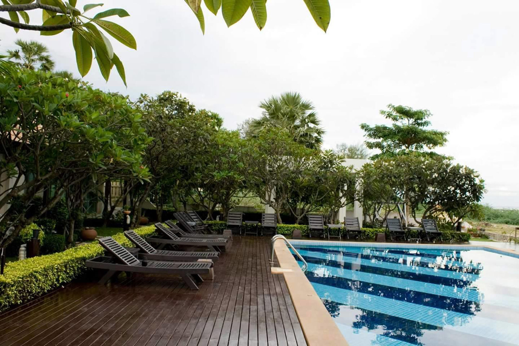 Chez Nous Boutique Resort Haad Chao Samran Dış mekan fotoğraf