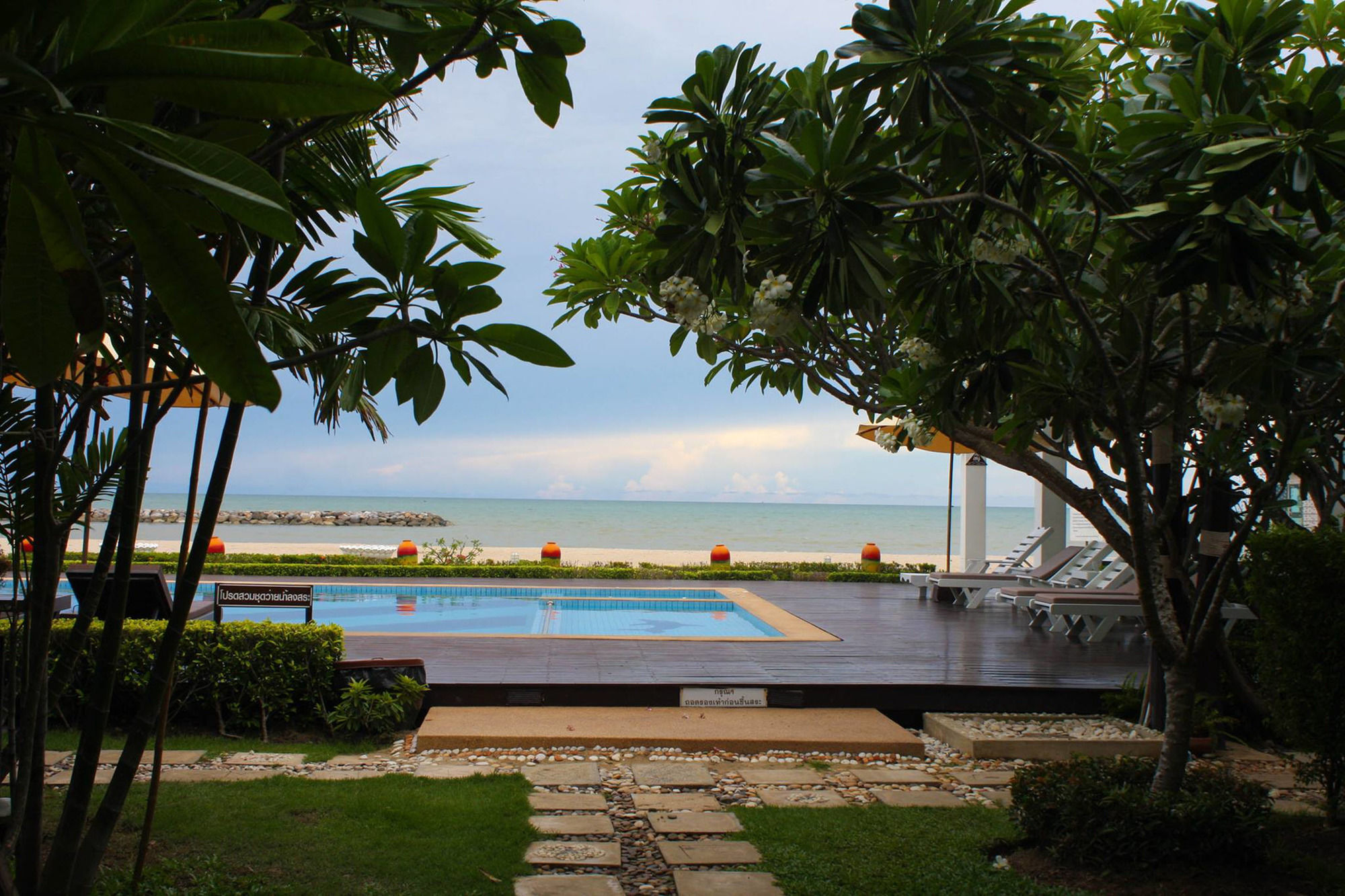 Chez Nous Boutique Resort Haad Chao Samran Dış mekan fotoğraf