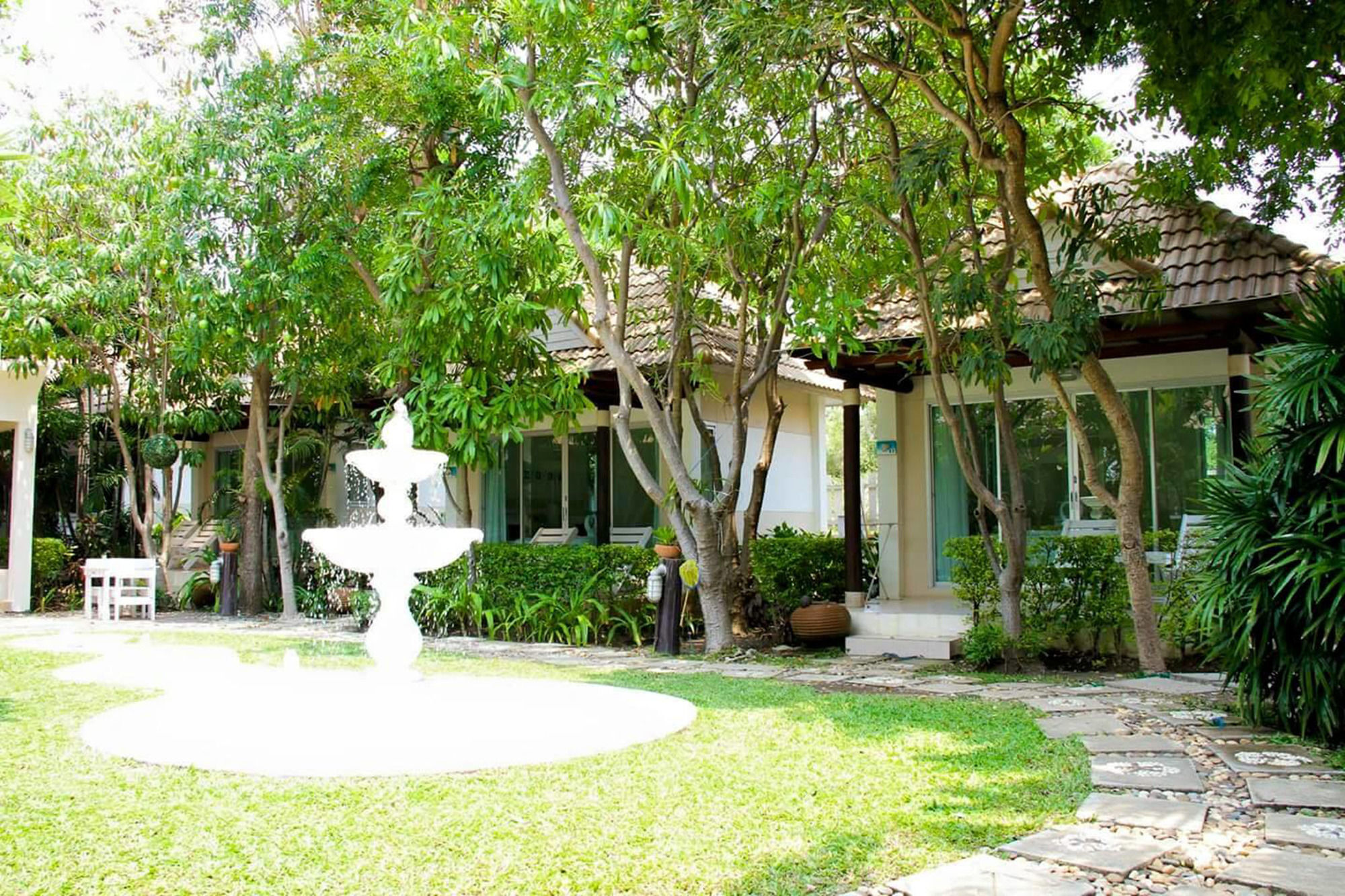Chez Nous Boutique Resort Haad Chao Samran Dış mekan fotoğraf